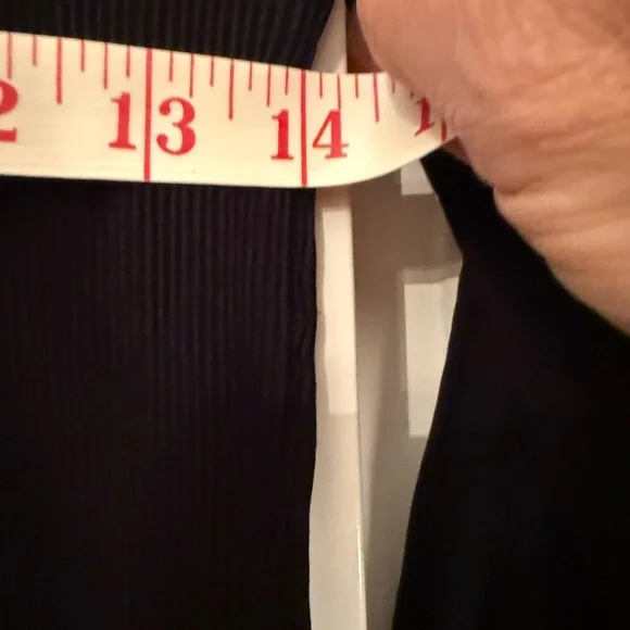 Black M Lindi Accordion Pleat Tunic Dress - Picture 4 of 6